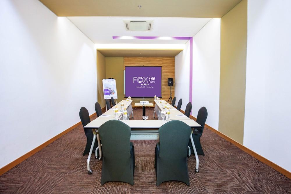 Fox Lite Hotel Metro Indah - Bandung Buitenkant foto