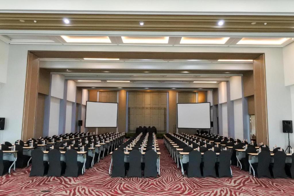 Fox Lite Hotel Metro Indah - Bandung Buitenkant foto