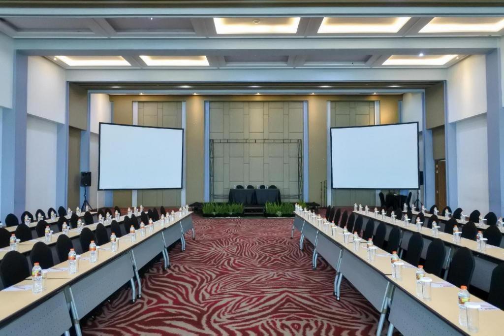 Fox Lite Hotel Metro Indah - Bandung Buitenkant foto