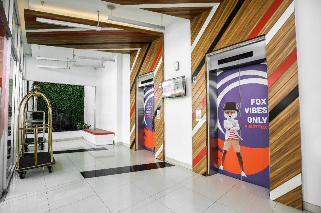 Fox Lite Hotel Metro Indah - Bandung Buitenkant foto