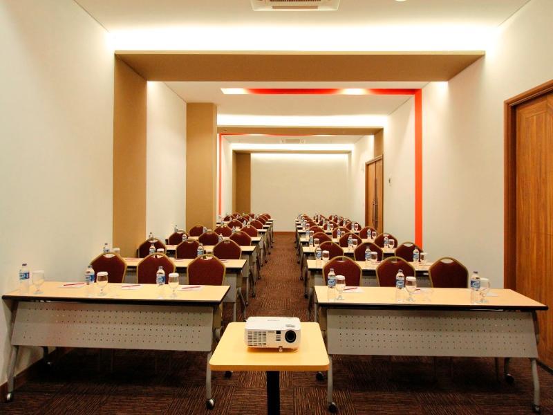 Fox Lite Hotel Metro Indah - Bandung Buitenkant foto