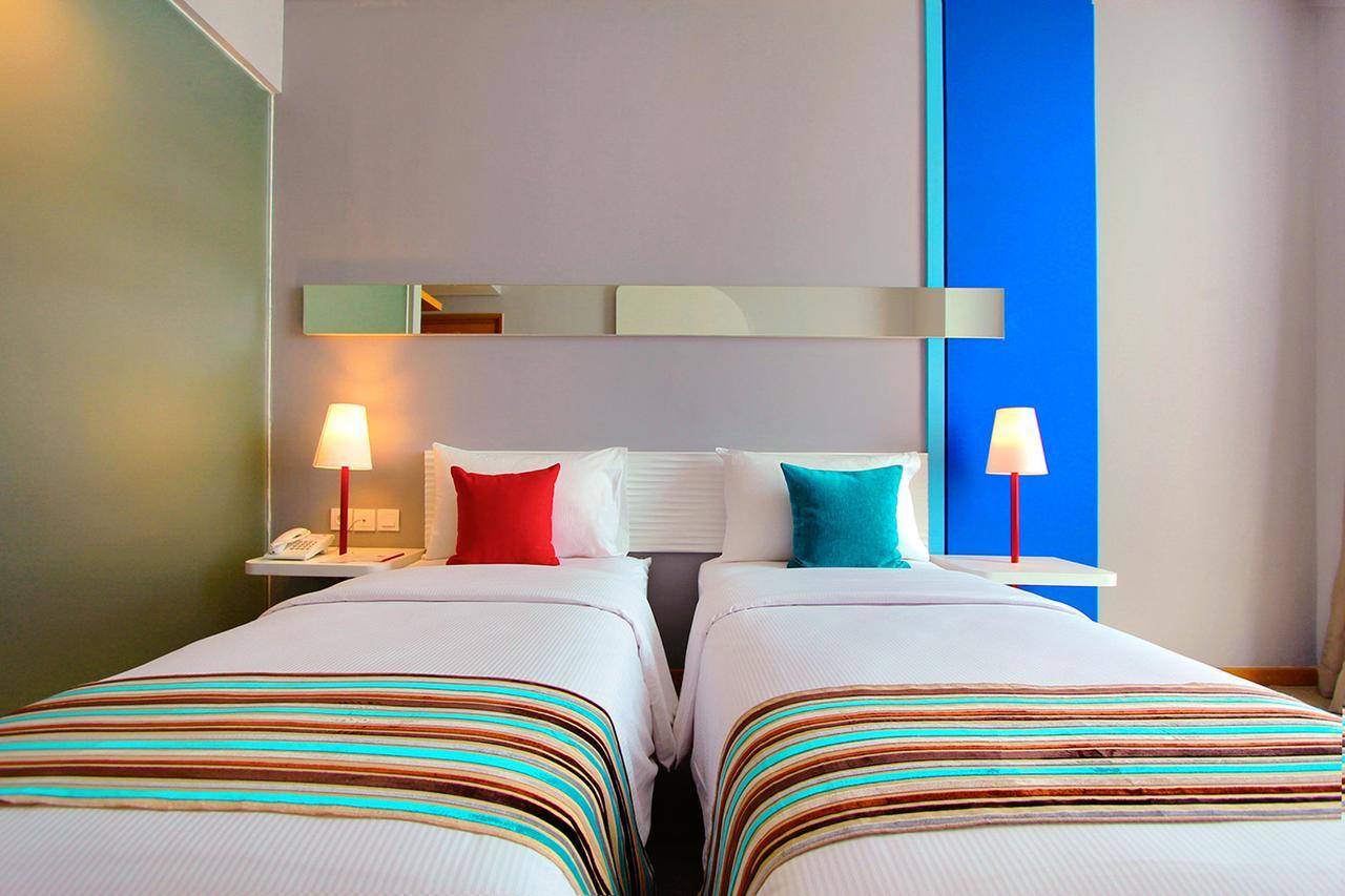 Fox Lite Hotel Metro Indah - Bandung Buitenkant foto