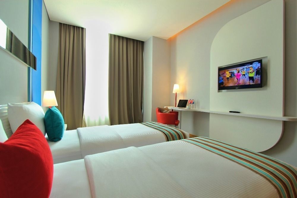 Fox Lite Hotel Metro Indah - Bandung Buitenkant foto